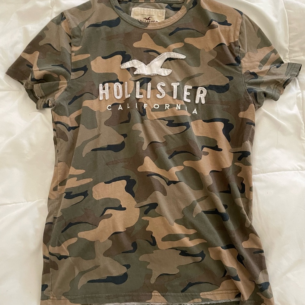 Hollister, Size M, Camo shirt